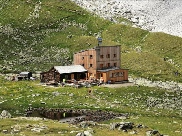 Tribulaunhütte