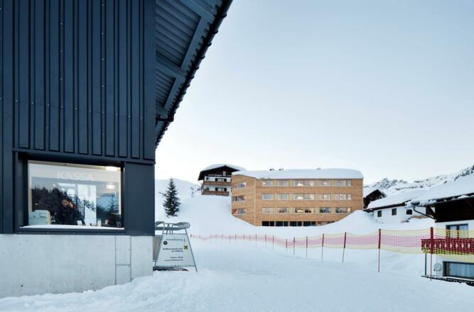 warthsap_skiinskiout_07