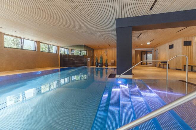 Hallenbad