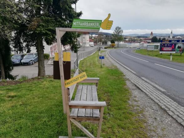 Mitfahrbankerl Feuerwehr