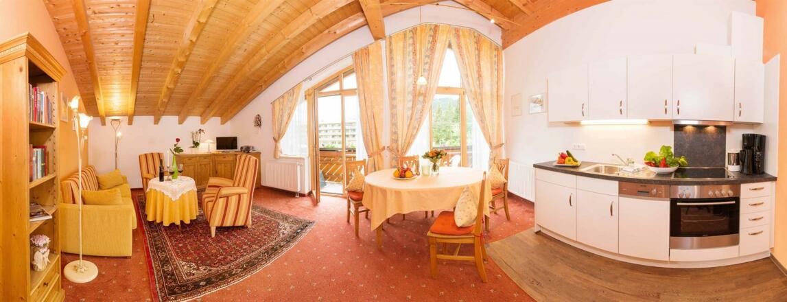 Panorama Innenraum buechele