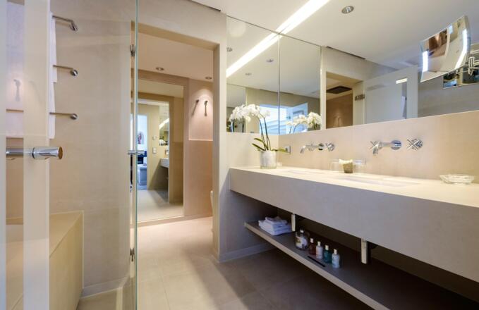 Juniorsuite mit Kamin I, Badezimmer
