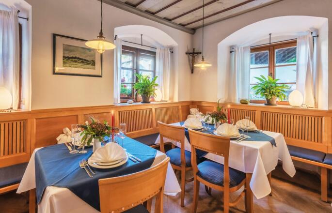 Hotel-Gasthof Schloßwirt - Winzererstüberl