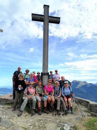 Gipfelkreuz am Zwölferhorn (1.522 m)