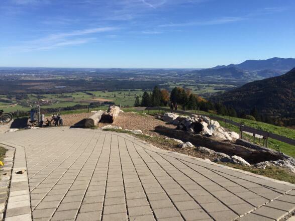 Rampe zur Terrasse Tregleralm