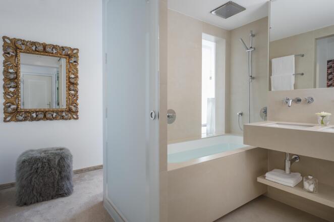 Suite mit 2 Schlazimmern, Badezimmer