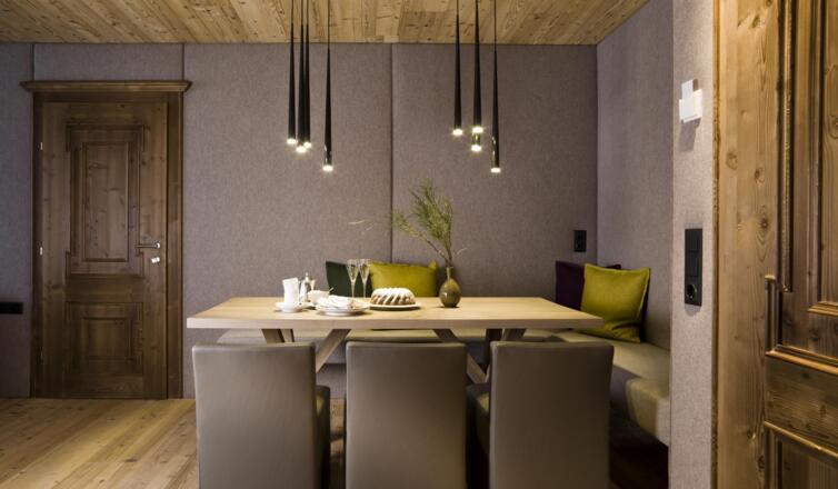 Bergland Sölden Sitzecke James Bond Suite