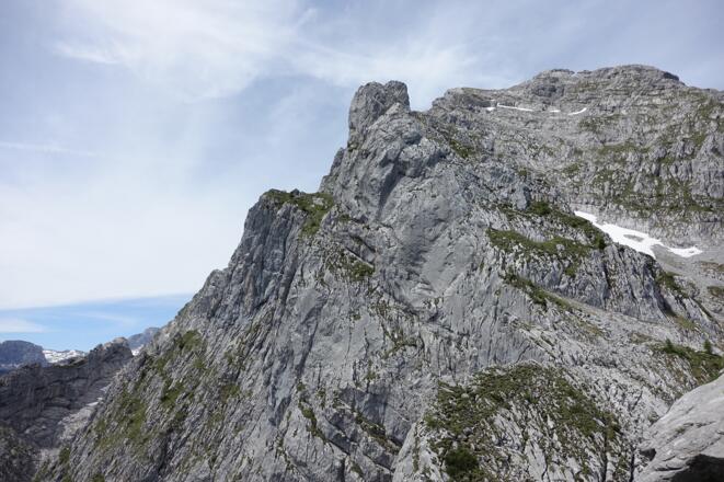 Die Ostflanke des Klein Watzmanns fordert im Abstieg gutes Weggespür.