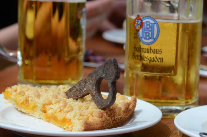 Nein, die Tour zum Untersberg hat keinen Haken, und der Kuchen schon gar nicht.