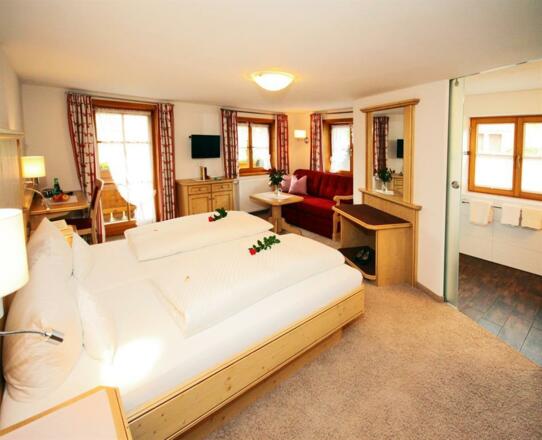 Zimmerbeispiel im Walser Holzhaus