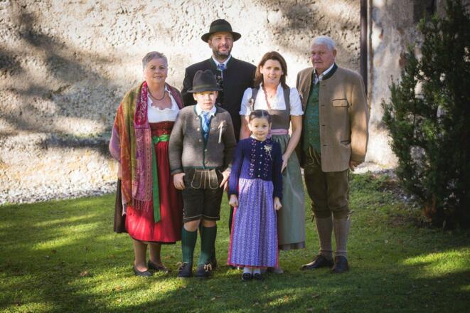 Familie Ortner/ Gamsjäger