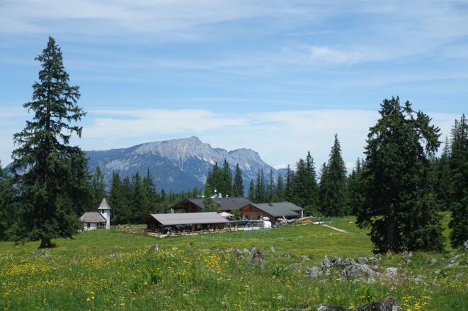 Die Brotzeit auf der Kührointalm hat man sich verdient.