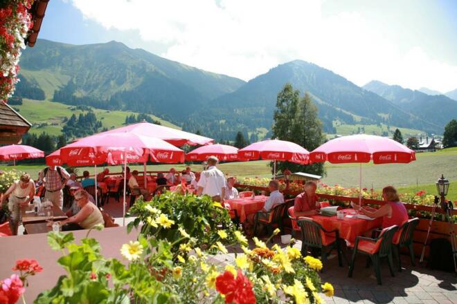 Panormaterrasse im Sommer