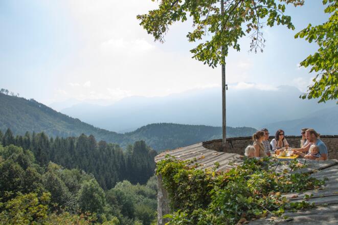 Burg Altpernstein Aussichtsterrasse