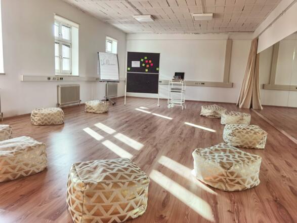 Studio2 - Setting Seminar