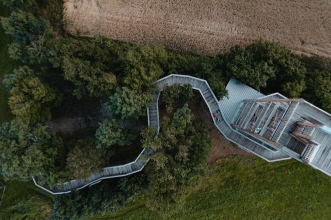 Drohnenaufnahme Aussichtsturm Burgstall Kirchberg ob der Donau