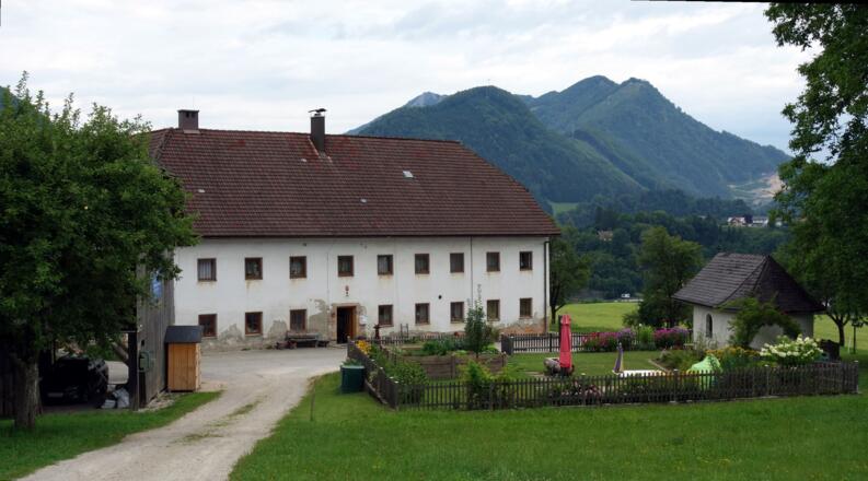 Kronsteinerhof ~435m