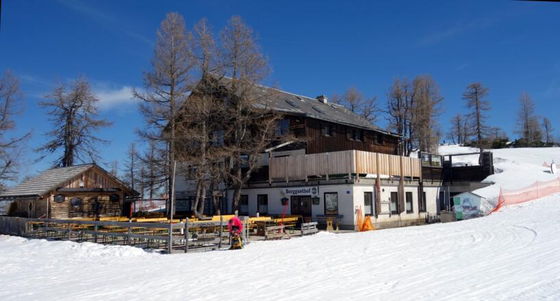 Berggasthaus unterm Gipfel