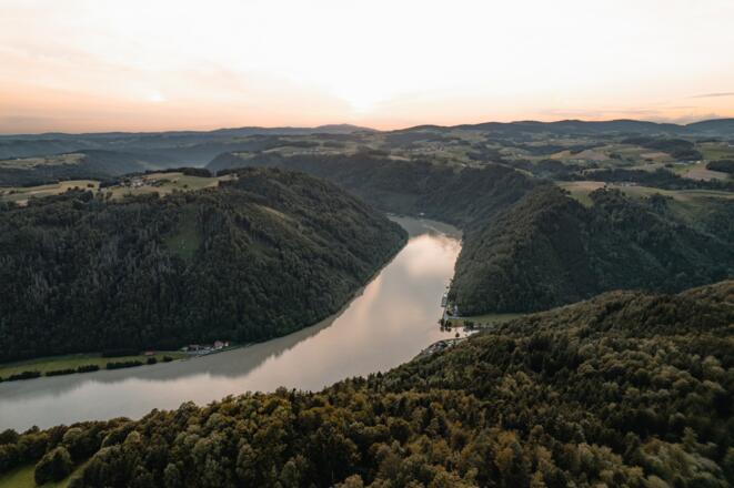 Drohnenaufnahme Aussichtsturm Burgstall Kirchberg ob der Donau