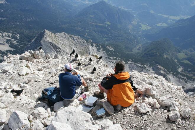 Gipfelrast, Blick nach Osten