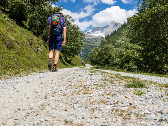 Beim Zustieg zur Geraer Hütte ist das Ziel schon in Sicht.