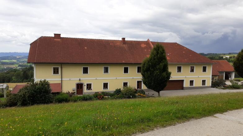 Hof unterm Hamberg um 530m