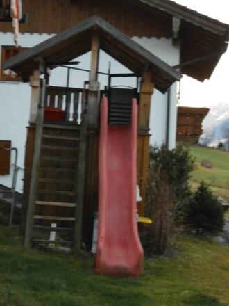 Spielhütte