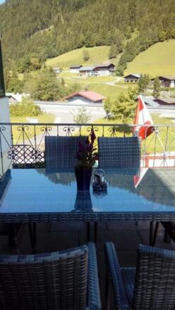 18815366_275944292867892_8811252383958057193_o