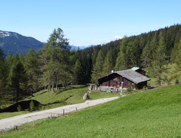 Die Weitenhausalm ist leider nicht mehr öffentlich zugänglich.