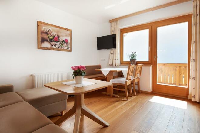 BergblickWohnzimmer2