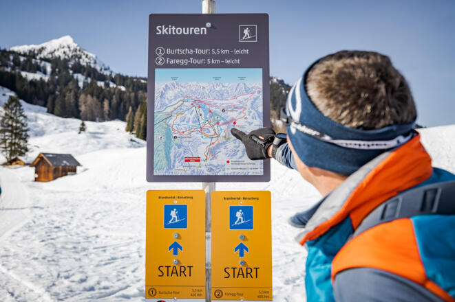 Start der Faregg-Tour am Hochplateau Tschengla