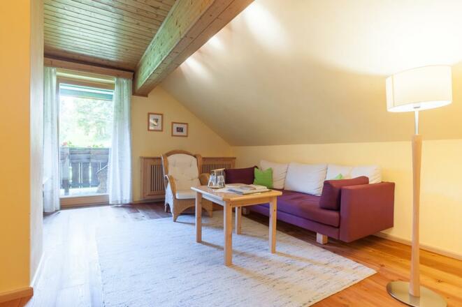 Bio-Wohlfühlsuite mit Balkon