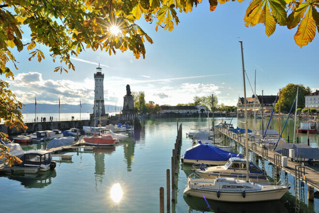 © WOLFGANG SCHNEIDERD-88131 LINDAU/B