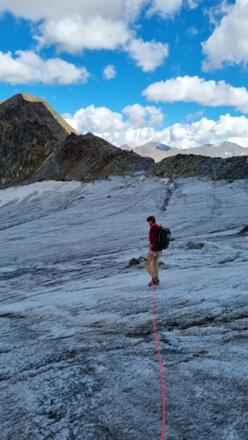 Abstieg zum Hochjoch-Hospiz