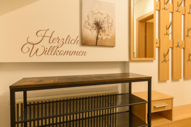 Eingangsbereich mit Garderobe