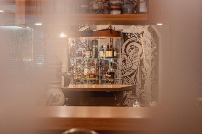whiskeybar 4000 pixel 1