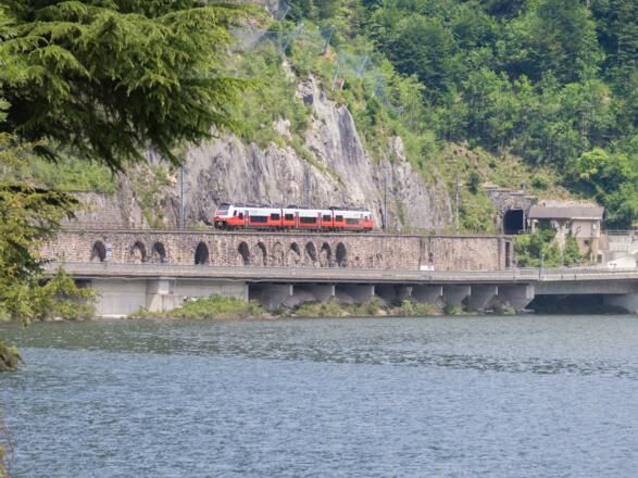 Cityjet bei Fahrt nach Ebensee Landungsplatz