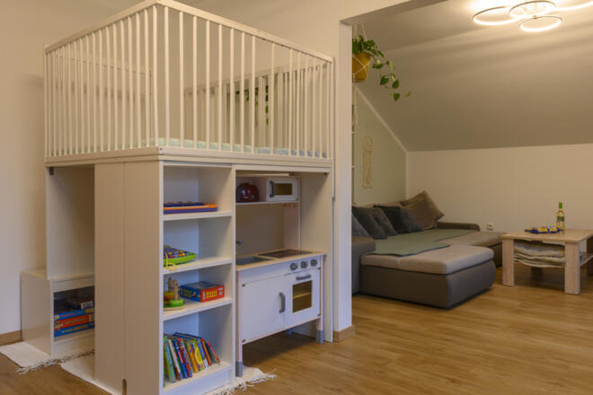Wohnraum mit Kinderspielecke