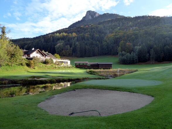 Der Golfplatz mit dem exklusiven Schoberblick.