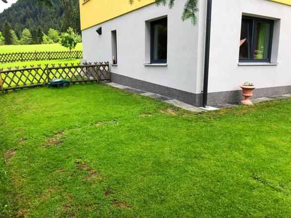 Eingezäunter Garten bei der Ferienwohnung