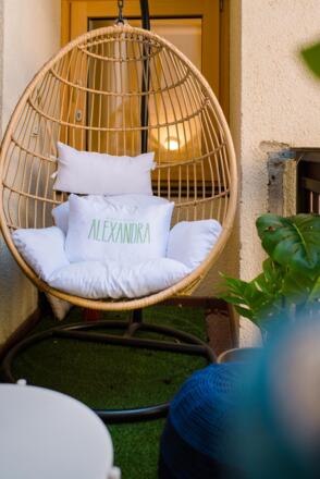 Balkon mit Schaukel