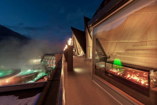 Spa 3000 bei Nacht