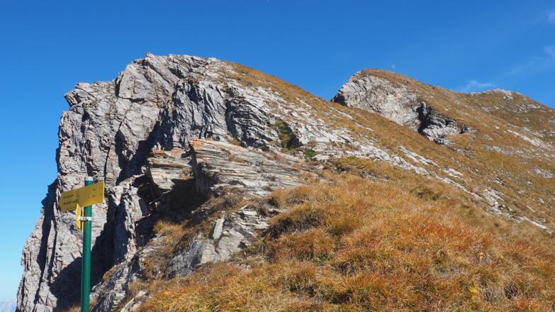Scharte 2190m mit Höllwand