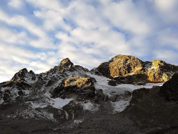 Von links über den Litzner über das Seehorn rechts
