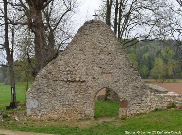 Klosterruine "Zum Heiligen Baum"