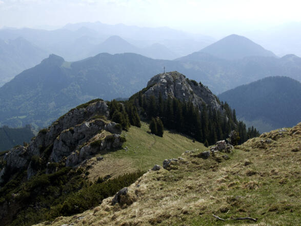 So zeigt sich die Käserwand vom Wildalpjoch aus.