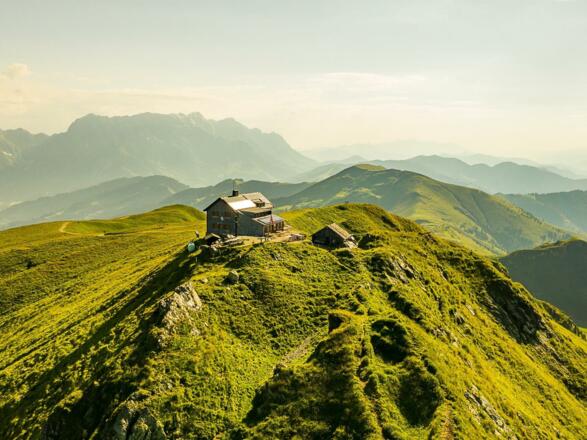 Statzerhaus im Sonnenlicht