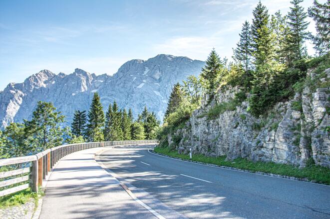 Straße am Scheitelpunkt