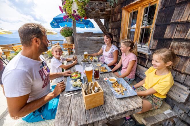 Hütteneinkehr am Brauneck
