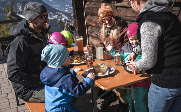 Einkehr an der Rossfeld Skihütte